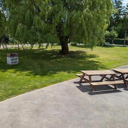 La Ferme Des Pierrettes Villa Menneville ภายนอก รูปภาพ