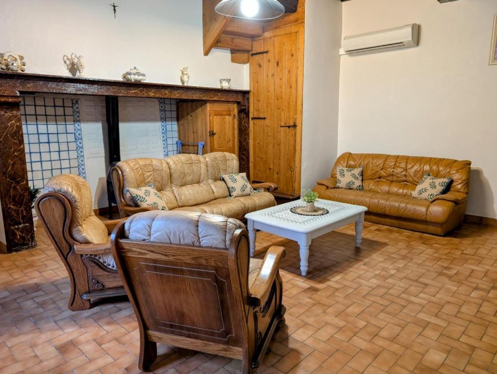 La Ferme Des Pierrettes Villa Menneville ภายนอก รูปภาพ